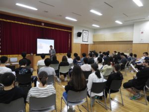 小松武史先生の鍼灸特別授業を行いました こころ医療福祉専門学校 小松武史先生の鍼灸特別授業を行いました こころ医療福祉専門学校